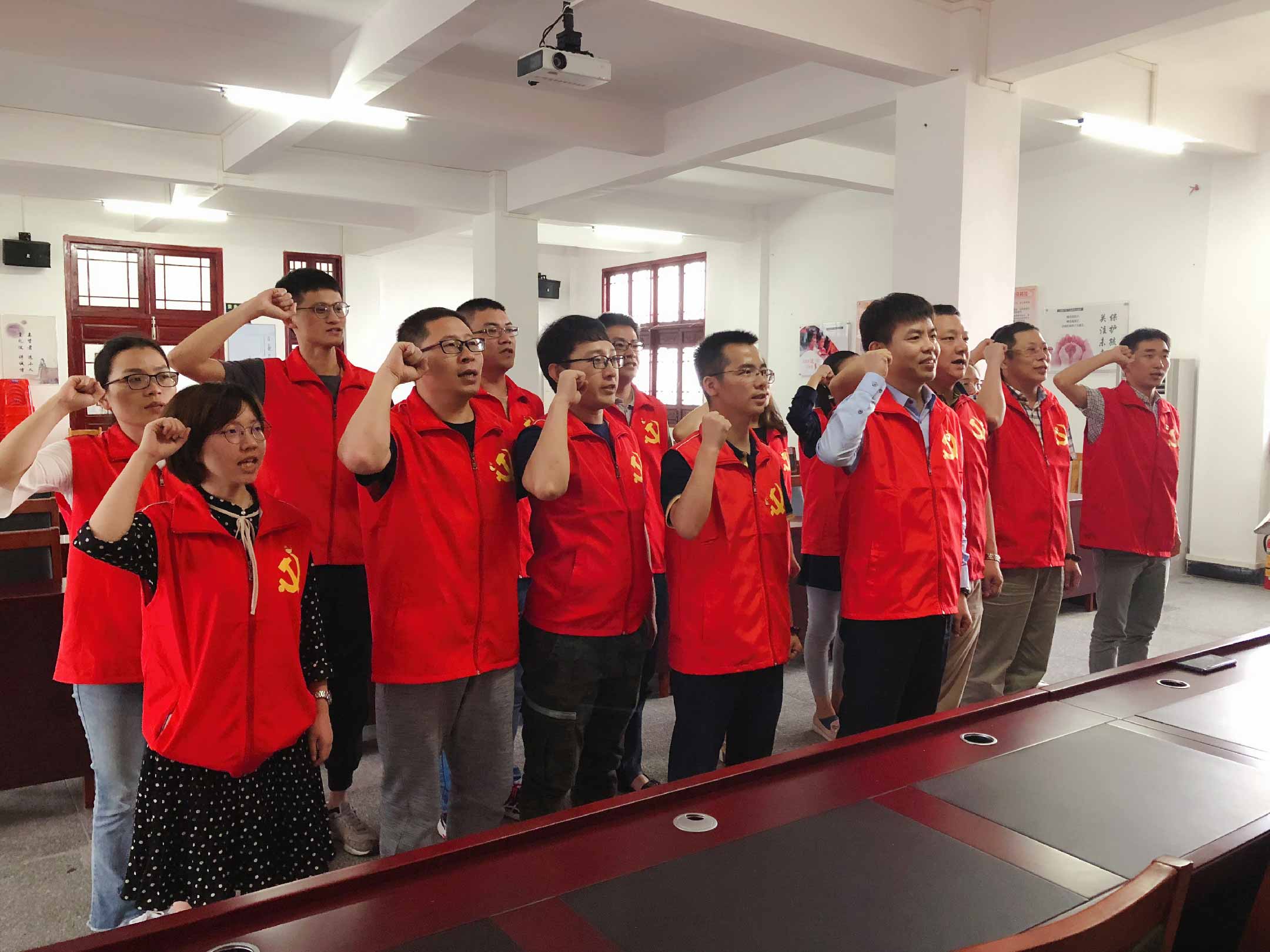 28Ȧ(Öйú)¹Ù·½ÍøÕ¾